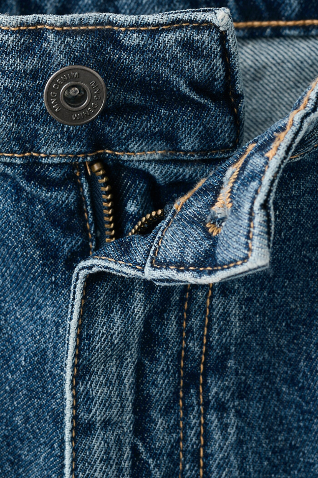 Straight stretchable Denim (GAP)