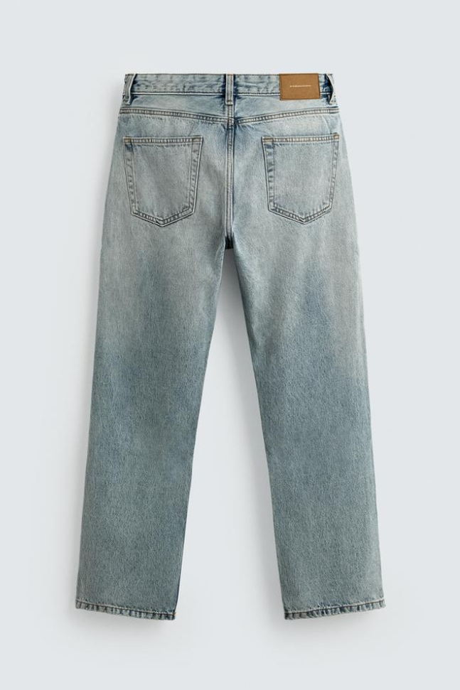 Straight stretchable Denim (Levi's)