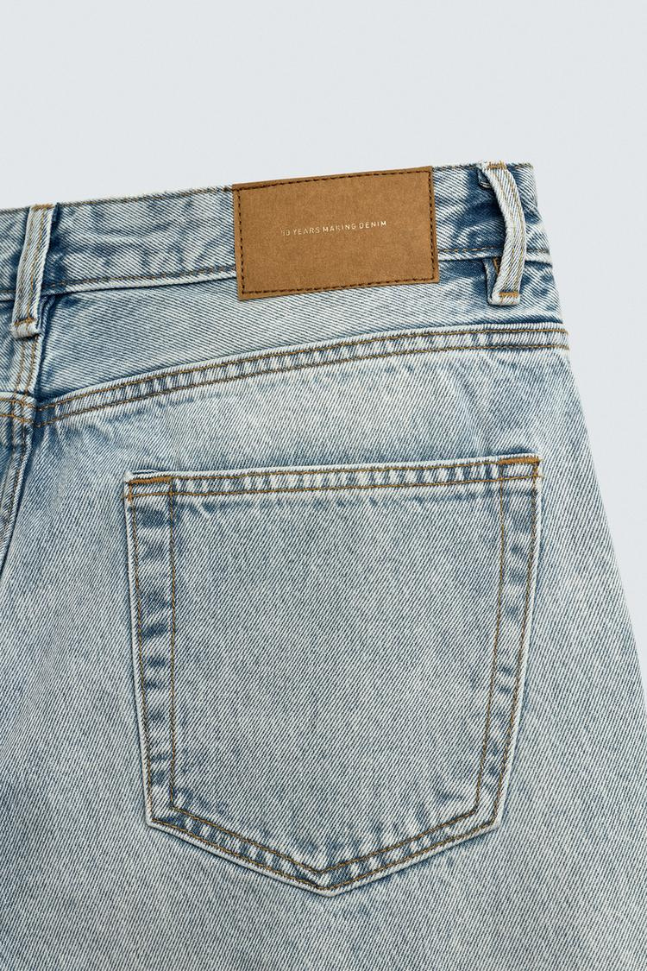 Straight stretchable Denim (Levi's)