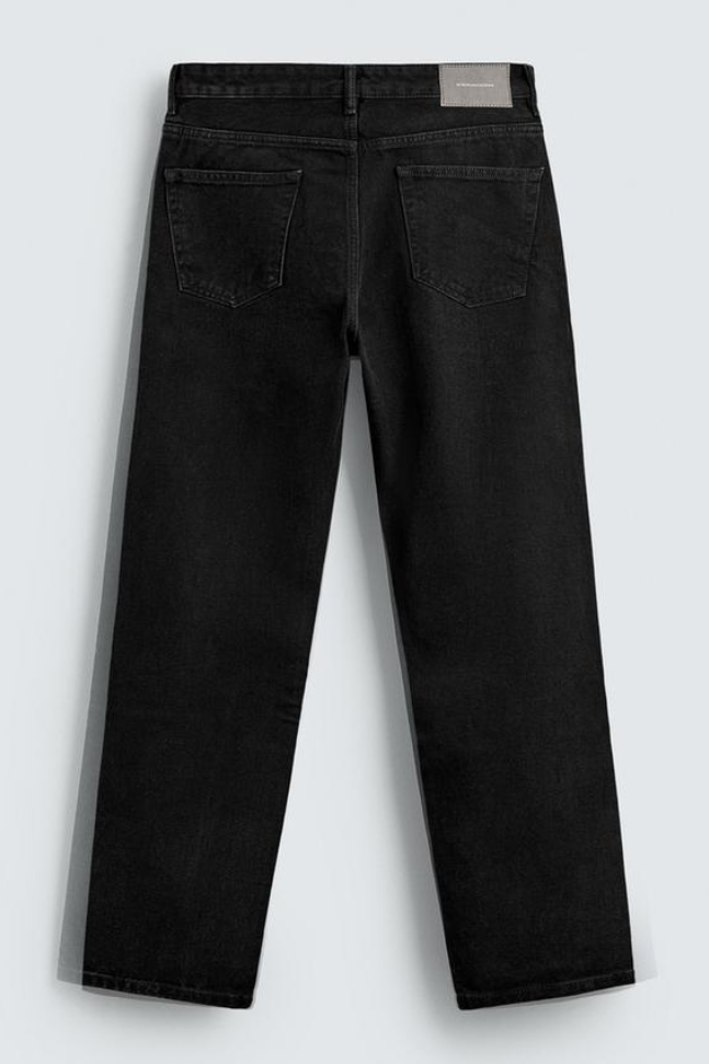 Straight stretchable Denim (Mustang)